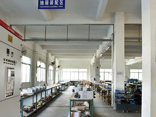 Drawer assembly workshop